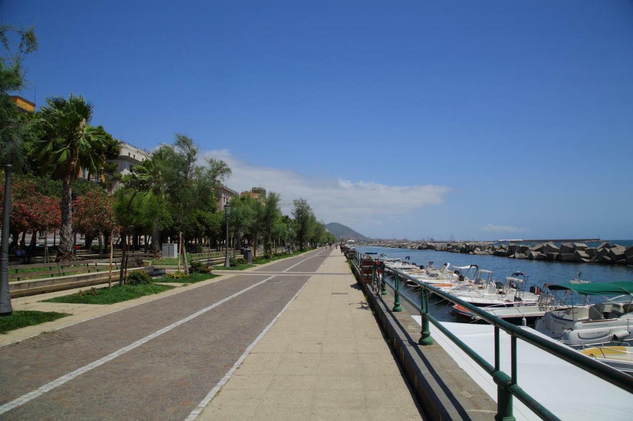 Salerno Mare E Luci Apartment Exterior photo